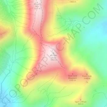 Mapa topográfico Aonach Beag, altitude, relevo